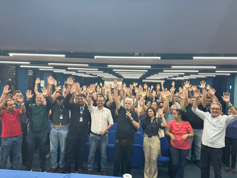 COM DEFASAGEM SALARIAL DE 62% E SEM RESPOSTA DA PMT ÀS REIVINDICAÇÕES, ENGENHEIROS E ARQUITETOS DA PMT APROVAM MOVIMENTO “LIBERAÇÃO ZERO”